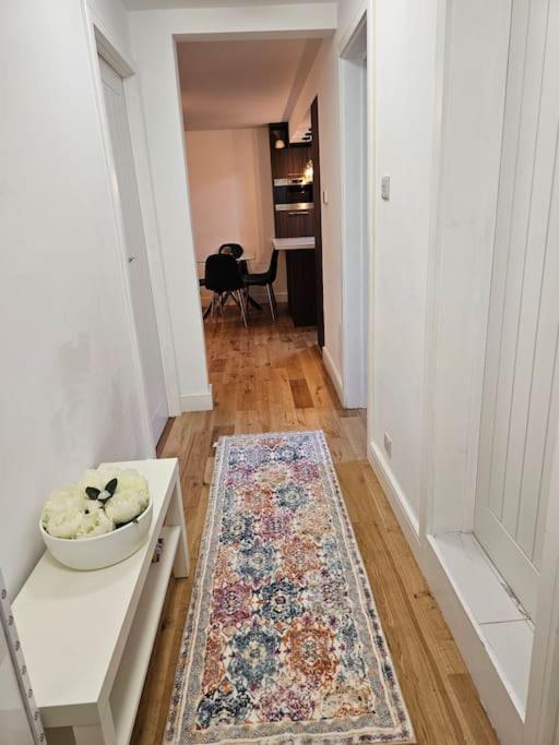 Comfortable Two Bedroom Flat Brighton Eksteriør bilde