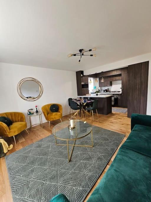 Comfortable Two Bedroom Flat Brighton Eksteriør bilde