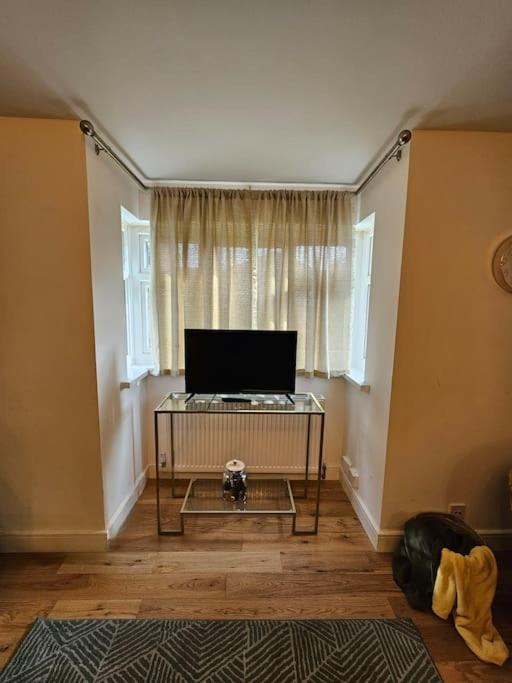 Comfortable Two Bedroom Flat Brighton Eksteriør bilde