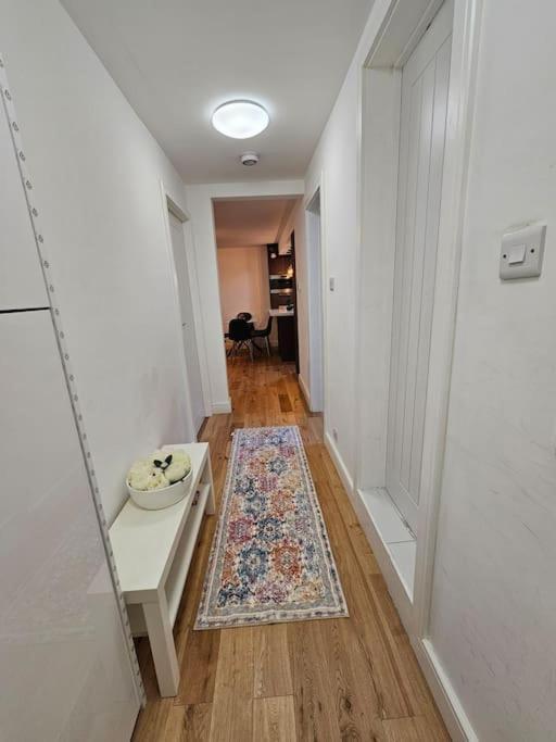 Comfortable Two Bedroom Flat Brighton Eksteriør bilde
